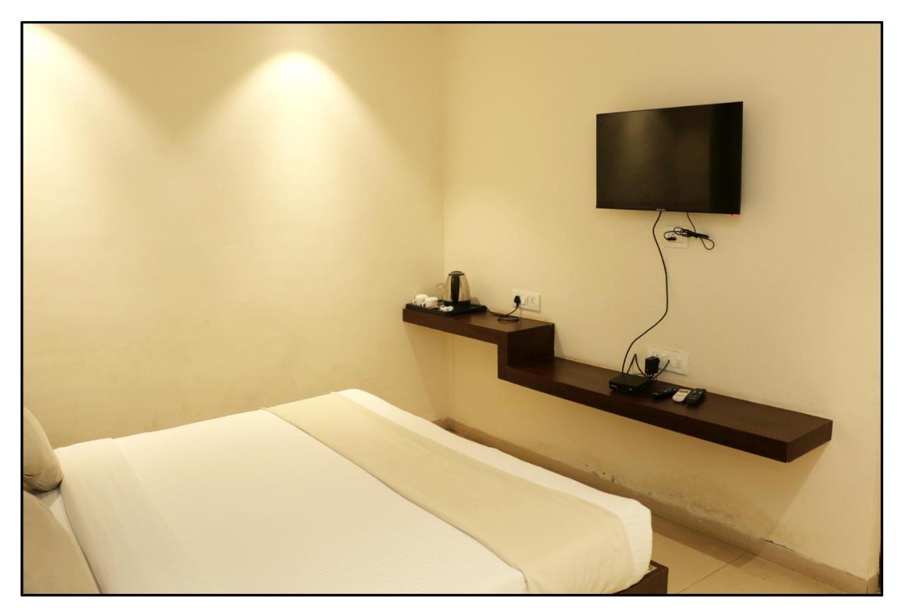 Hotel Vrindavan Palace Indore Exterior photo