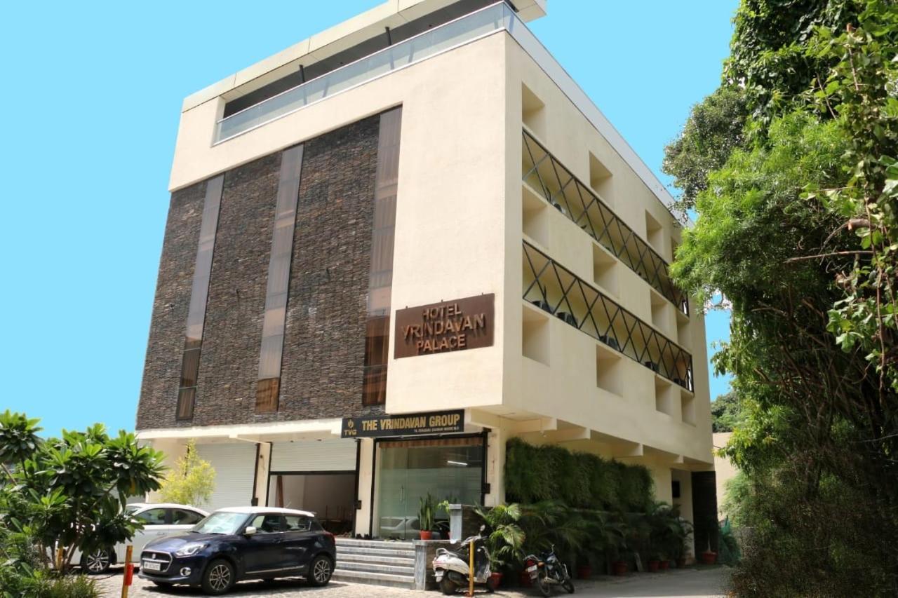 Hotel Vrindavan Palace Indore Exterior photo
